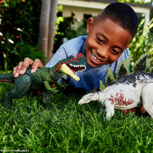 Jurassic World Dinosaur Figur Gigantic Trackers Stegosaurus 35 cm