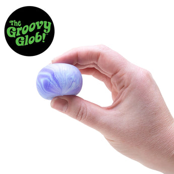 NeeDoh Teenie Swirl squishy i hvid og blå, nærbillede